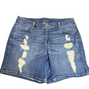 Lane Bryant Distressed Denim Shorts, Medium Wash Stretch, Women's Plus Size 18W